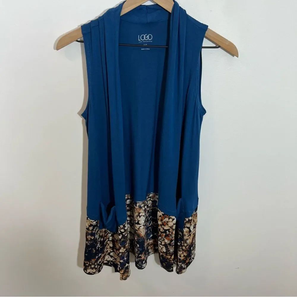 New LOGO Knit Vest with Printed Trim and Pockets | Size XS - Picture 2 of 8